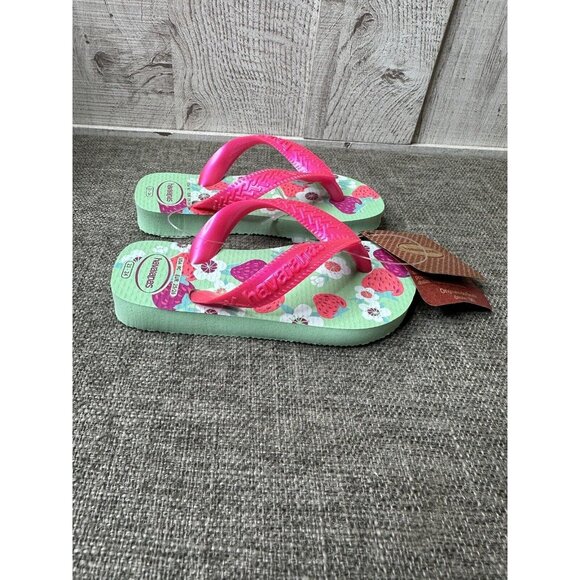 Havaianas Toddlers Logo Flip Flops Size 9C Sandals Girls Pink Green Strawberry - Picture 2 of 7